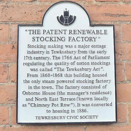 Апартаменты The Old Stocking Factory, Тьюксбери Экстерьер фото